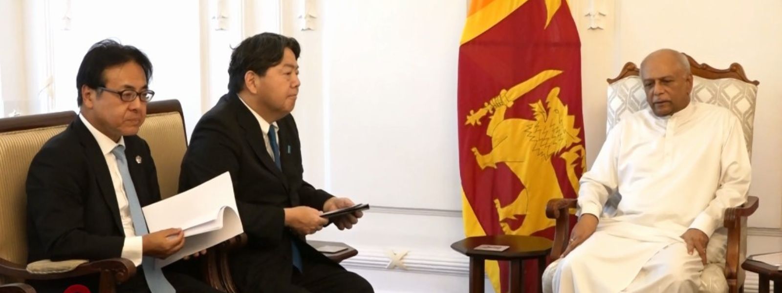 Japan's Foreign Minister on SL's debt